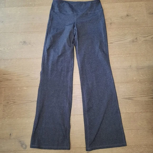 ATHLETA flare yoga wide leg pants - Picture 4 of 11